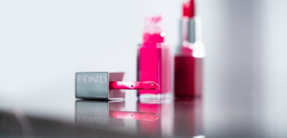 cool_pink_lipstick